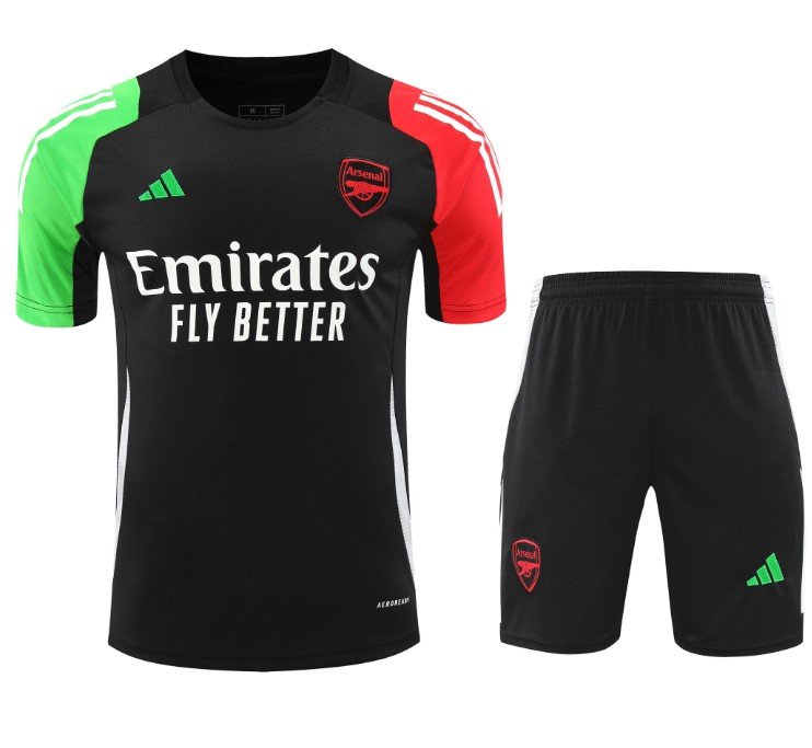 Arsenal 25 Training Kit (Black)