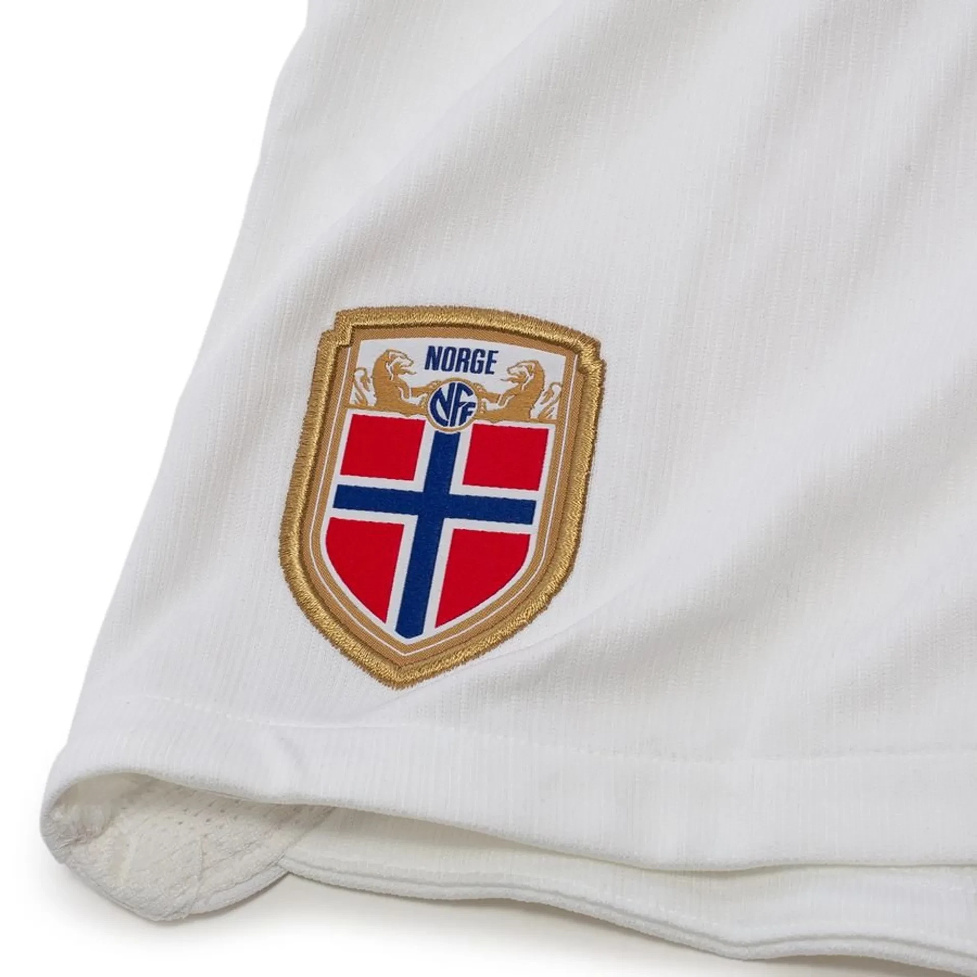 Norway-2627-Home-Kids-Kit3.webp